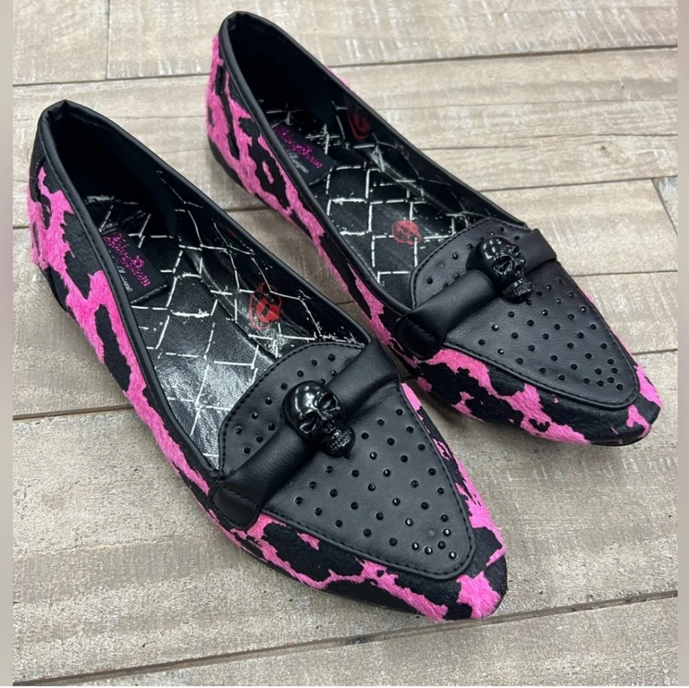 Abbey Dawn by Avril Lavigne Rebel Yell Punk Flattie in Hot Pink, skull - Picture 1 of 15